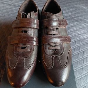 ZARA Brown Leather Shoes New Never Worn Size 9.